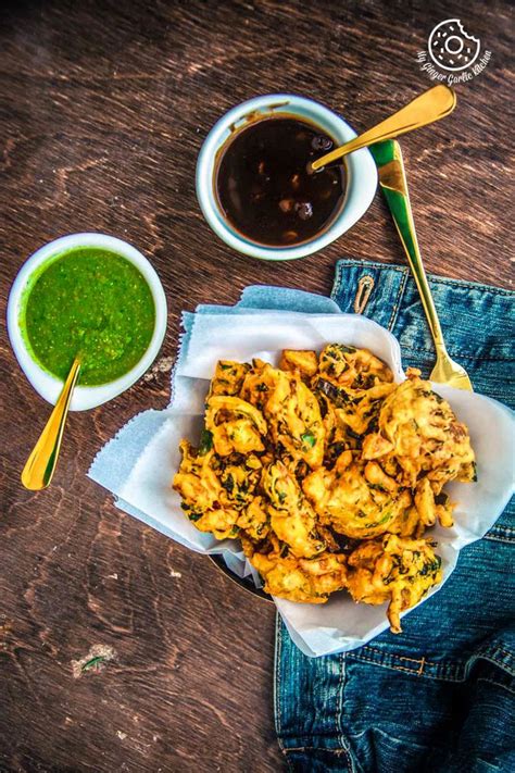 Crispy Aloo Palak Pakora Recipe Video Spicy Spinach Potato Fritters