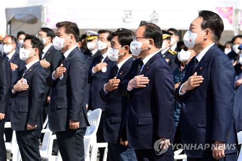 4·3희생자 추념식 참석한 윤석열 당선인 연합뉴스