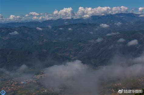 大理洱源鸟吊山，滑翔伞带你云端飞行新浪旅游新浪网