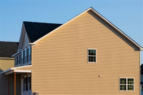 6 Reasons Why Your Vinyl Siding Is Warping Buckling And Cracking