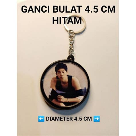 Jual GANTUNGAN KUNCI INSERT PAPER GANCI Bulat 4 5cm ECERAN Shopee