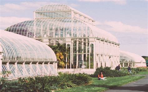 Botanic Gardens Dublin - TreksIreland.com