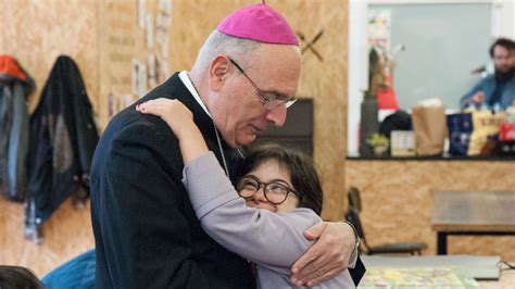 La Chiesa non ha bisogno di riformatori ma di santi Fraternità San