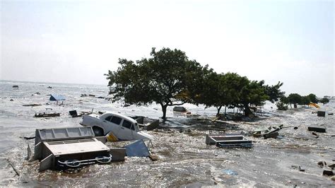 Video Se cumplen 18 años del tsunami que mató a 200 000 personas en