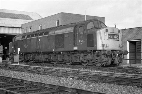 British Railway Photographs Class 40 Mono Ttp346 Healey Mills 1969