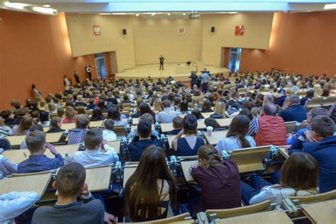 Rekrutacja na UKW w Bydgoszczy To najpopularniejsze kierunki studiów