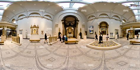 360° View Of Victoria And Albert Museum Alamy