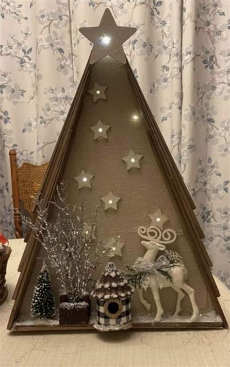 100 Easy Diy Wooden Christmas Tree Triangle Decorations Holidappy