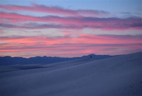 White Sands National Monument – The Adventures of Trail & Hitch