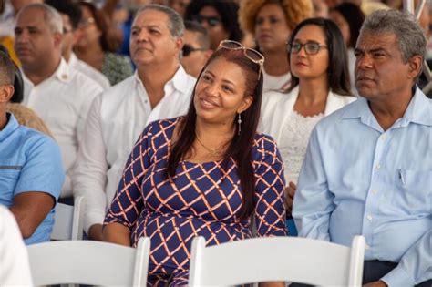 Presidente Abinader Inaugura Dos Nuevas Escuelas En Los Alcarrizos