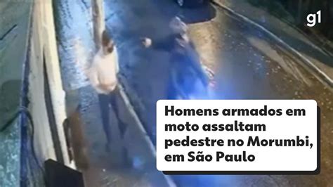 Homem Armado Em Moto Rouba Pertences De Pedestre Que Passeava