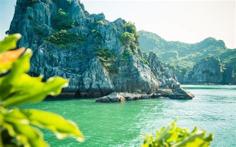 Citadels And Temples Dry Halong Bay Excursion From Hanoi