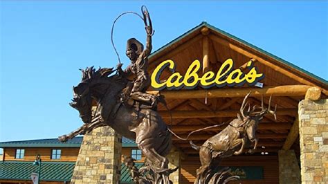 Outdoor Giant Bass Pro To Acquire Rival Cabela S For 4 5 Billion