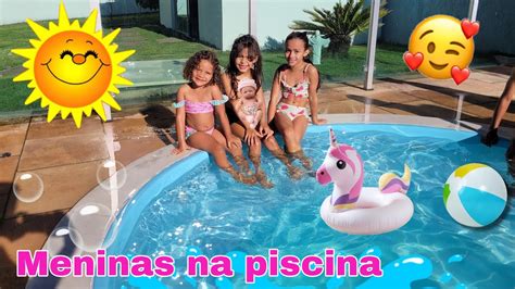 Brincando Na Piscina Minhas Amigas Meninas Na Piscina Youtube