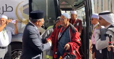 Kumpulan Pertama Jemaah Haji Malaysia Tiba Di Madinah