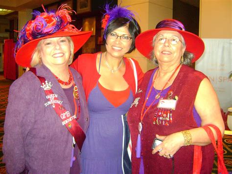 Redhatsociety Cocoa Fly Nabj Red Hat Society What A Summer Red