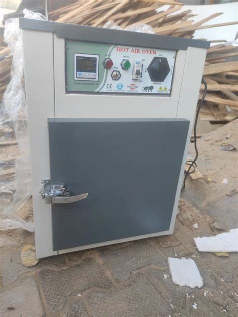 50 250 Degree Celsius Mild Steel Digital Hot Air Oven For Laboratory