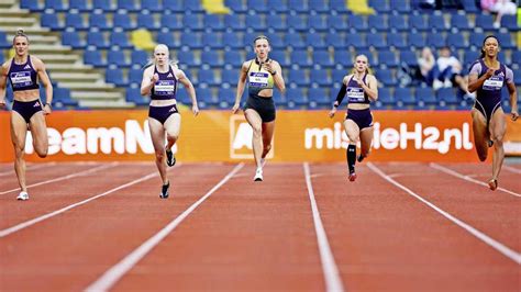 Tasa Jiya Klopt Femke Bol Op 200 Meter En Loopt Olympische Limiet