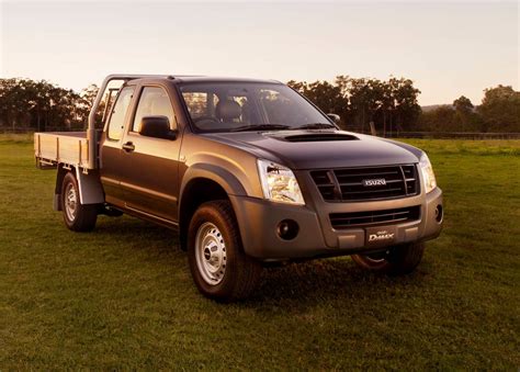 Isuzu D Max Space Cab Sx X Released Photos Of