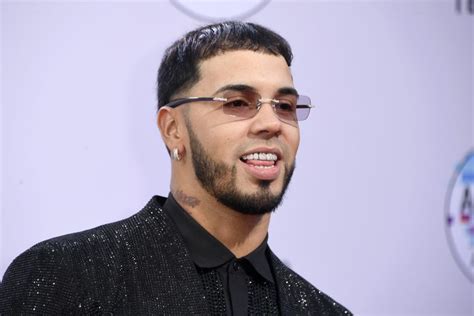 Anuel Aa Cumple 28 Años En Medio De Una Crisis Que Lo Ha Llevado A