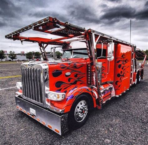 2009 Peterbilt 389 Car Hauler