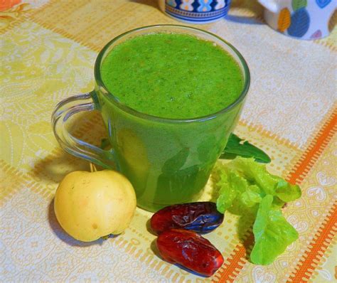Сытный коктейль с брокколи, яблоком и фиником | Быстрые рецепты Живое ...