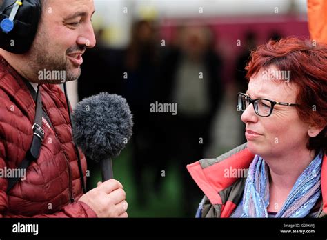 Hay on Wye, Wales, UK. 27th May, 2016. BBC Radio Wales presenter Wynne ...