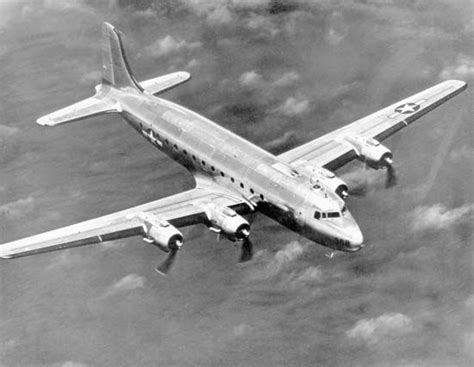 DC-4 | aircraft | Britannica