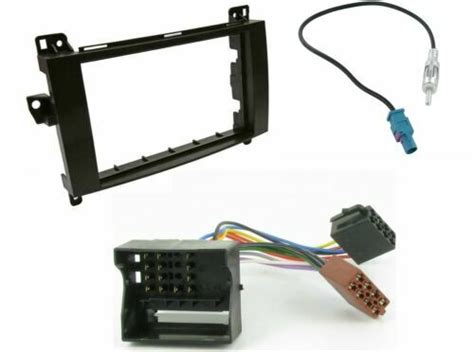 CT24MB16 BLACK DOUBLE DIN FACIA LEAD AERIAL ADAPTER FOR MERCEDES VIANO