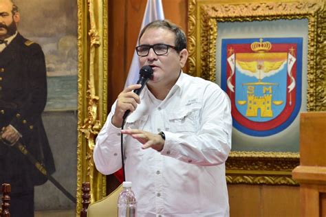 Alcalde De Piura Solicita Al Premier Priorizar Los Drenajes Pluviales