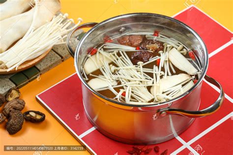 菌菇汤锅底中国菜系食品餐饮摄影素材汇图网