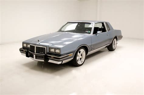 1985 Pontiac Grand Prix American Muscle Carz