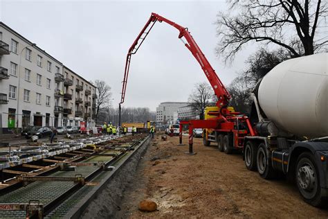 Witold Urbanowicz on Twitter Dziś wykonawca rozpoczął betonowanie