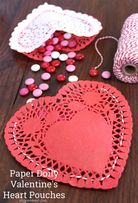 Paper Doily Valentines Heart Pouches2