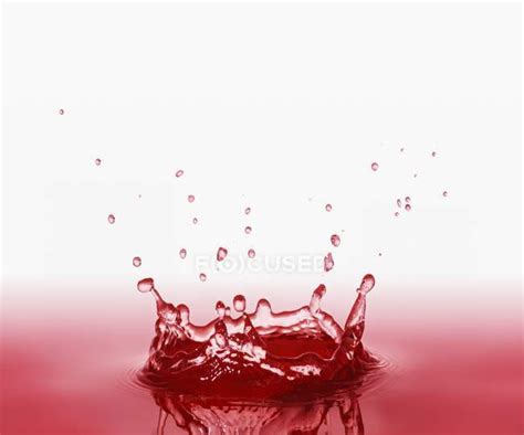 Splash of red juice — fresh, lifestyle - Stock Photo | #151239952