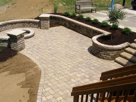 20 Exclusive Stone Patio Designs & Patterns Guide | Decor Or Design