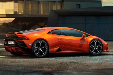 Lamborghini Huracan Evo Launched In India Priced At Rs 373 Crore