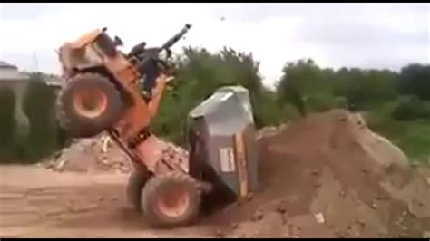 Dangerous Idiot Operator Heavy Equipment Excavator Fail Win Extreme