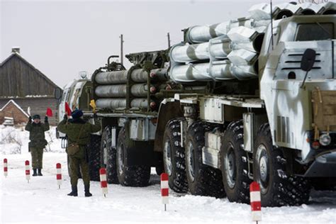 Russia S Multiple Rocket Launcher Bm Smerch