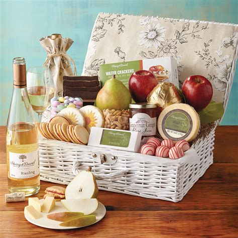 Mother S Day Gift Basket With Wine Seasonal Gift Baskets Harry David