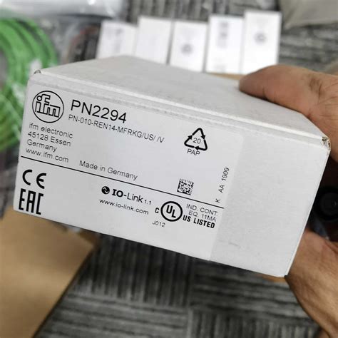 PN2294 For IFM New Pressure Sensor Free Shipping | eBay