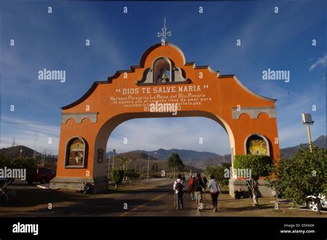 Welcome Archway Talpa De Allende Mexico Stock Photo Alamy