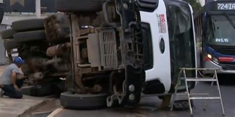 Tombamento De Caminh O Deixa Tr Nsito Lento Na Norte Sul Hora Campinas