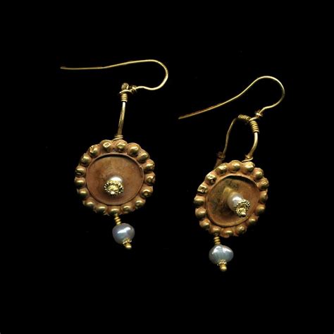 Roman Gold Earrings Hixenbaugh Ancient Art