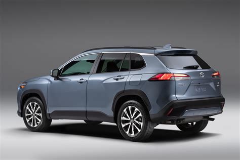2022toyotacorollacrosscelestite004 1500x1000 S3 Magazine