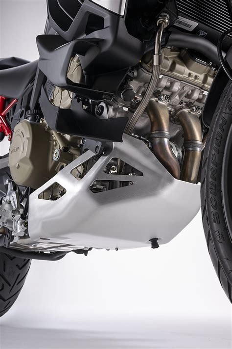 New bikes: Ducati V4 Multistrada Rally - Road Rider Magazine