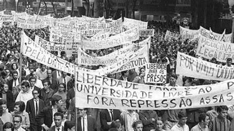 Em Dia Com A História Passeata Dos Cem Mil Vereda Popular