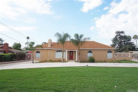 17143 San Bernardino Ave Fontana Ca 92335 Mls Cv15173879 Redfin