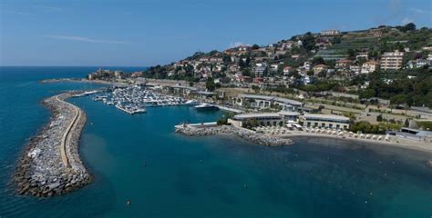 Explore Marina di San Lorenzo: Your Italian Riviera Oasis | D-Marin