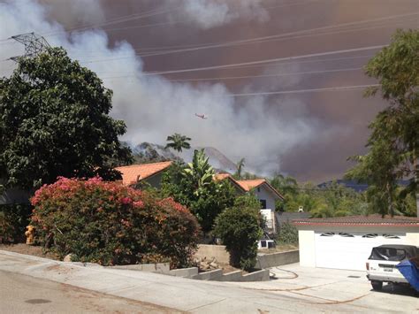 Air Quality Reaches Unhealthy Levels After Multiple Fires Blanket Southern California Laist